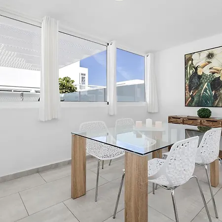 Atlantica - Heated Pool In Вілла