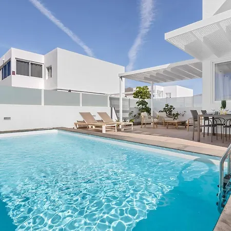Вилла Atlantica - Heated Pool In