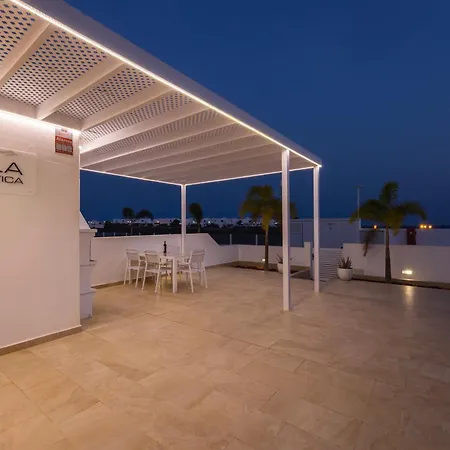 Vila Atlantica - Heated Pool In Playa Blanca (Lanzarote)