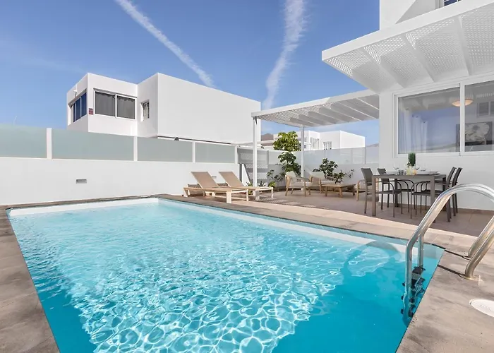 Vila Atlantica - Heated Pool In