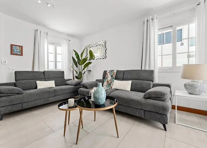 Atlantica - Heated Pool In Vila *