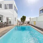 Atlantica - Heated Pool In * Playa Blanca (Lanzarote)